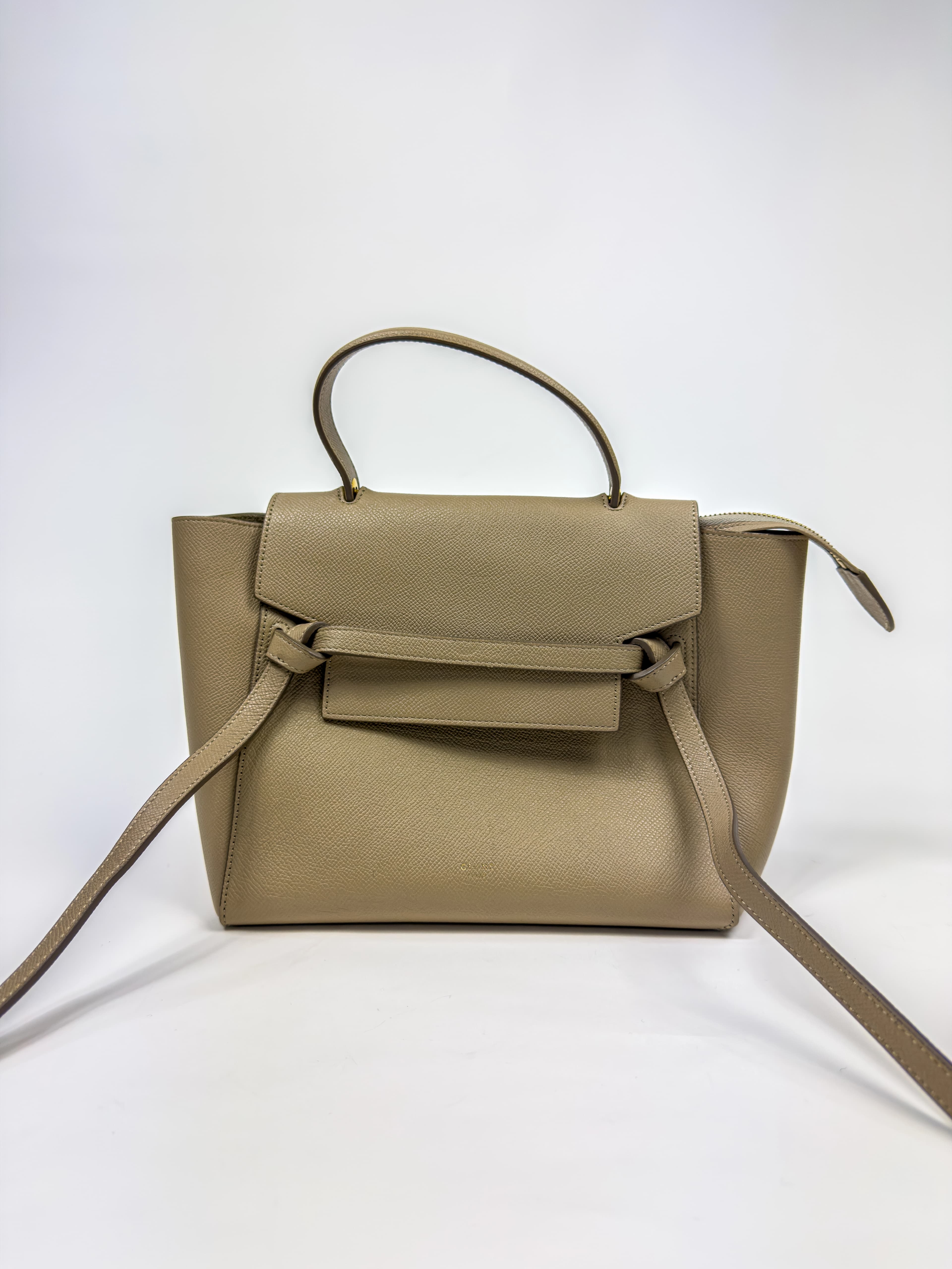 셀린느 벨트백 마이크로 라이트 토프