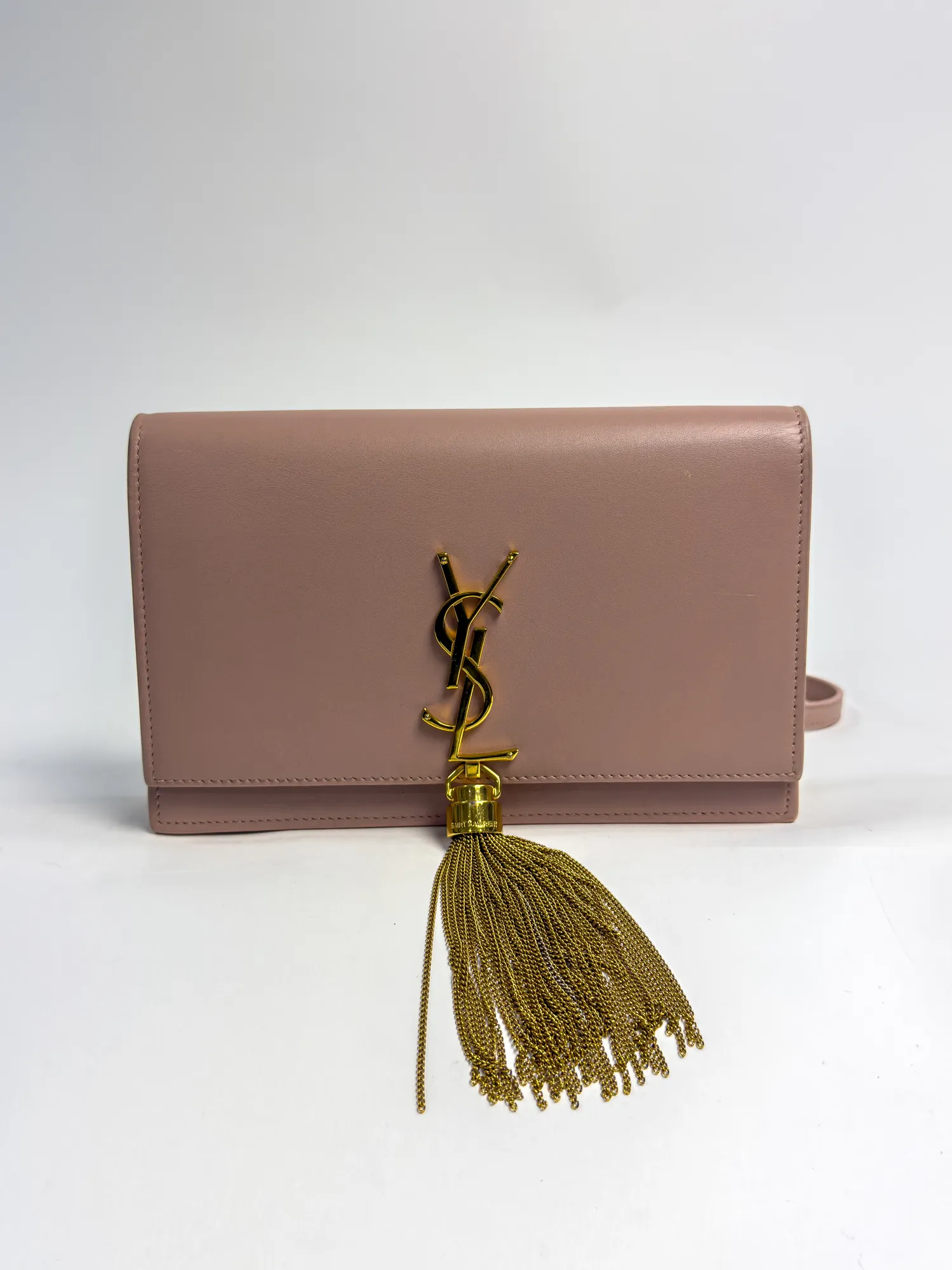 생로랑 WOC 테슬 케이트백 핑크