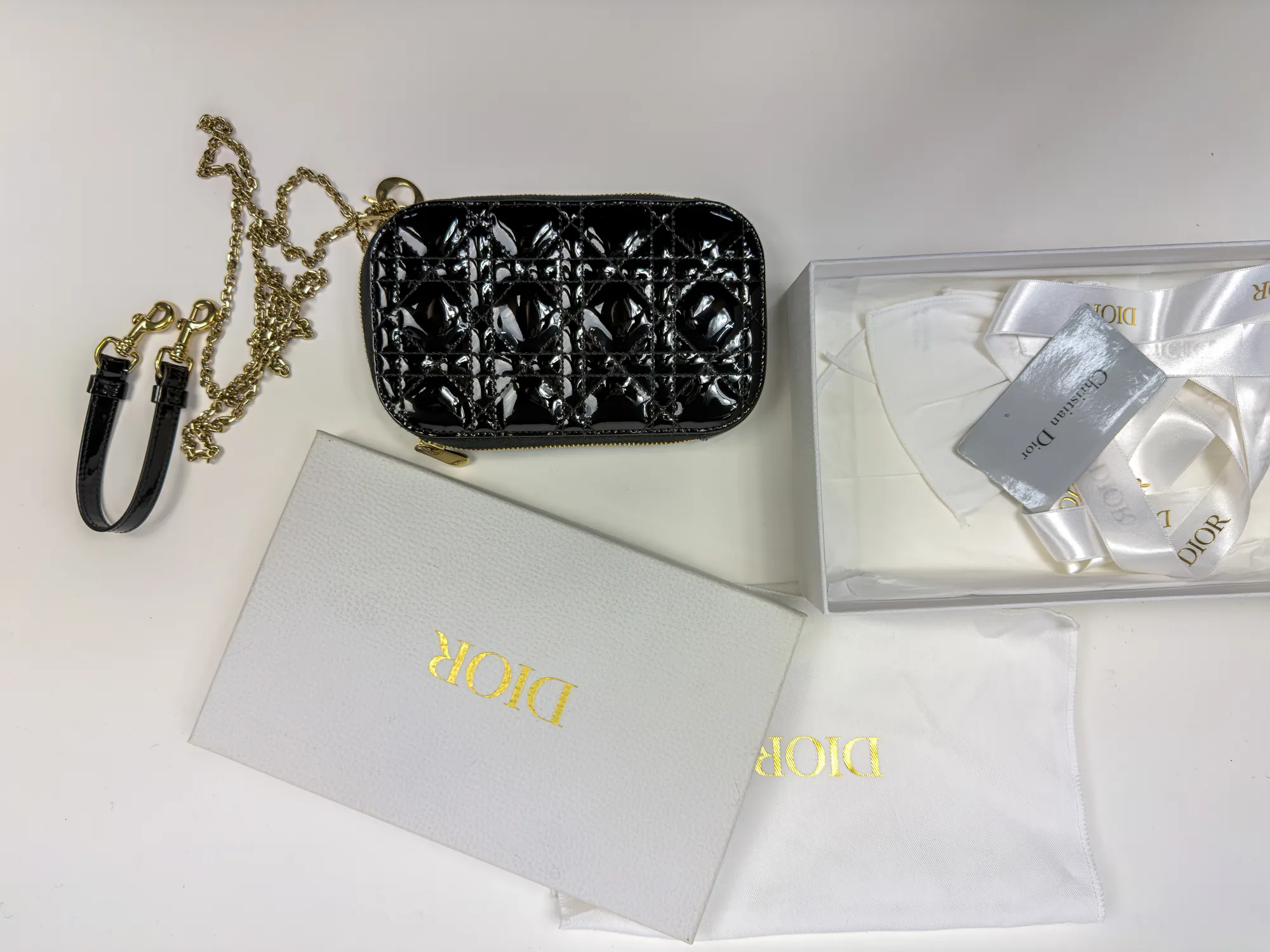 디올 레이디 디올 휴대폰 홀더 페이던트